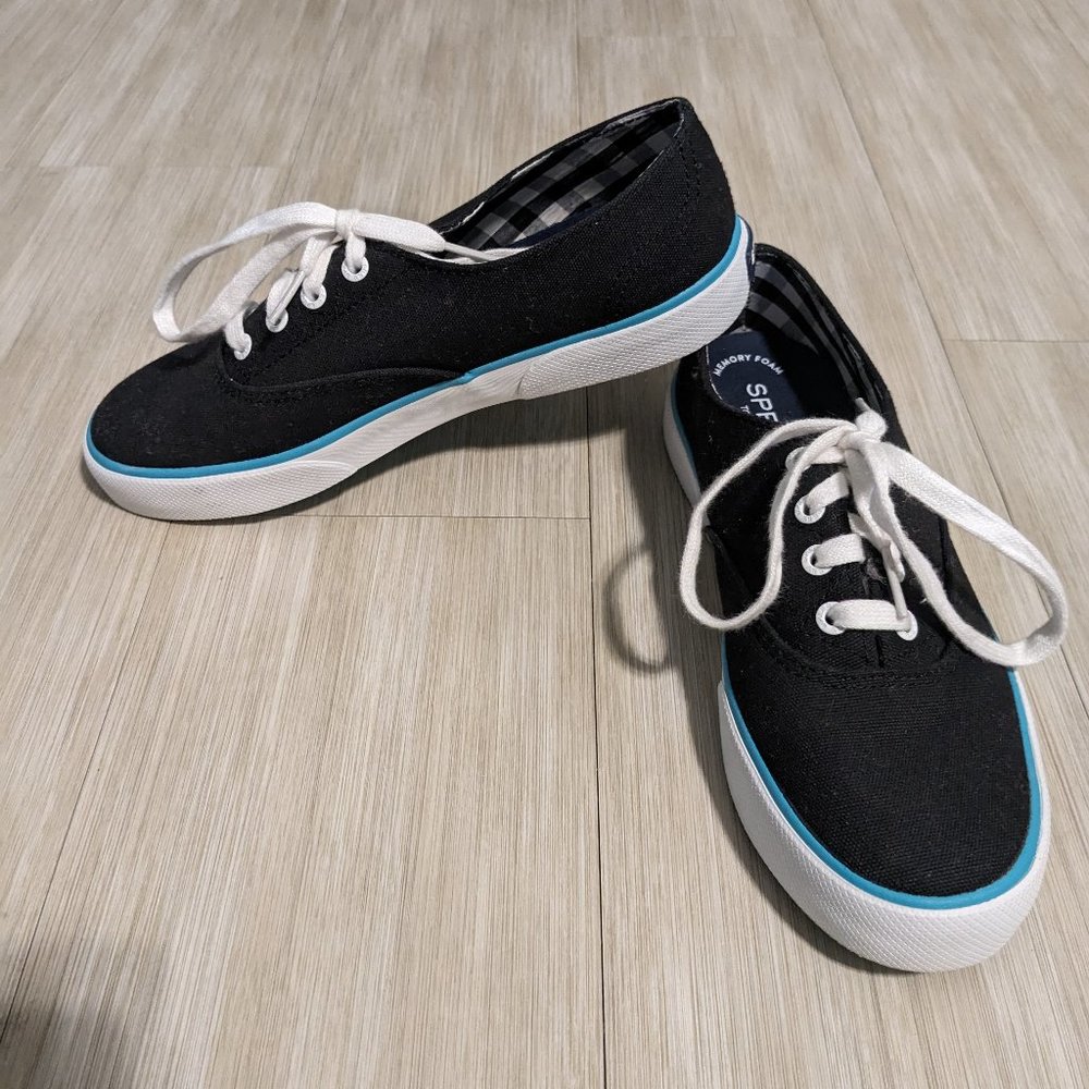 Sperry Womens Navy Shoes 6M - NWOB